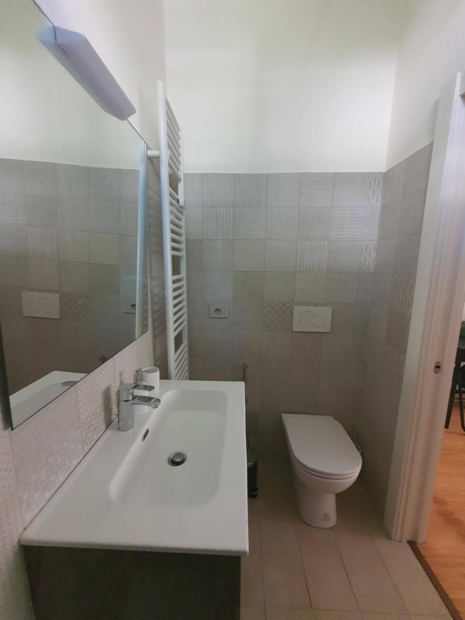 Pensión - Garden - Private Bathroom *