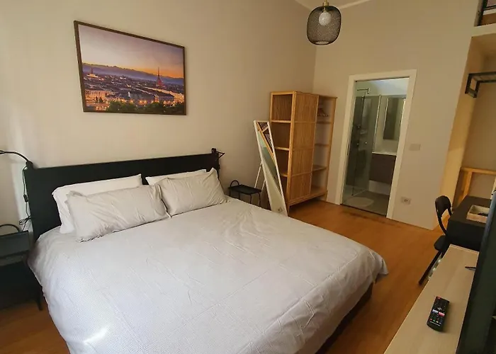 Room - Garden - Private Bathroom